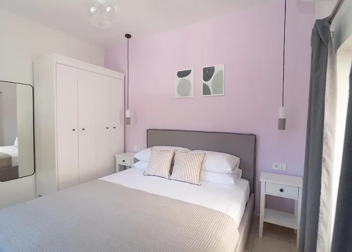 Antheon Apartamento *