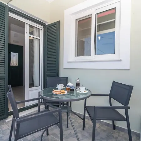 Apartament Antheon *